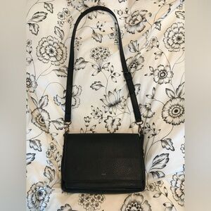 BLACK CROSSBODY BAG
